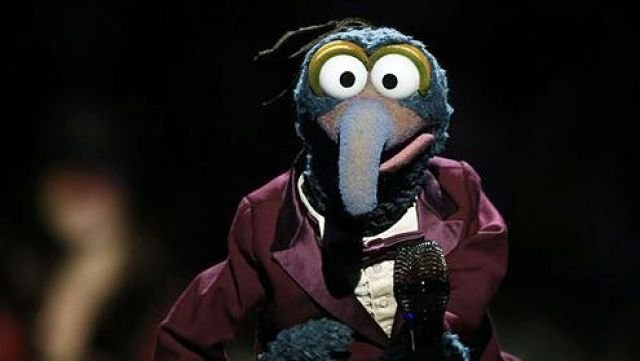 muppet with long hooked beak